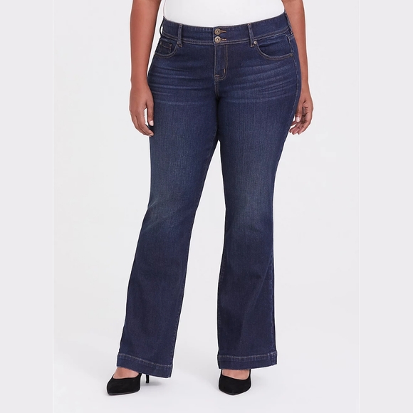 torrid Denim - 24S Torrid Flare Jean - Short Inseam